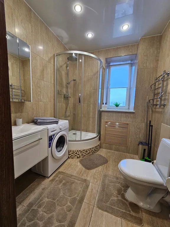 Квартира Просторная квартира рядом с центром — Тюмень