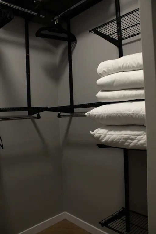 Квартира Апартаменты студия с бассейном и видом на море — Севастополь