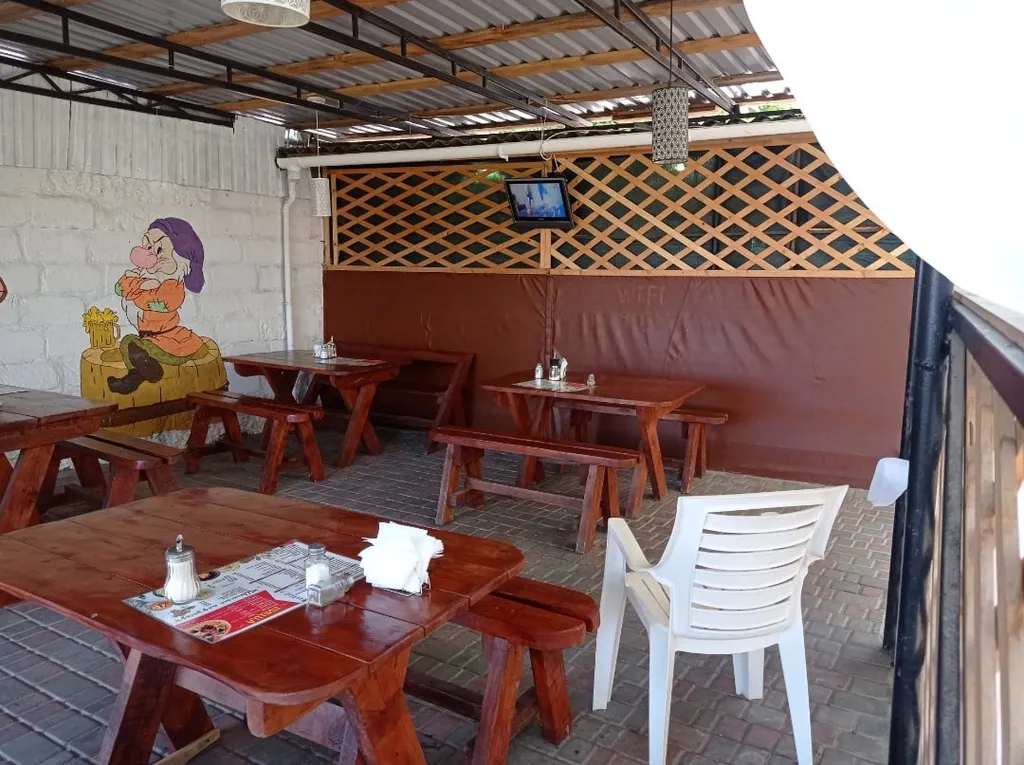 с кухней с отдельным входом