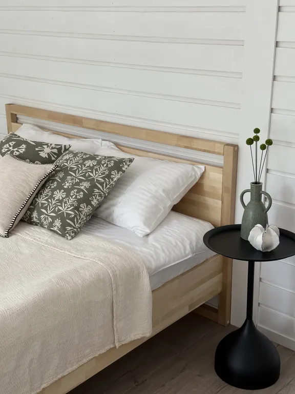 Дом у лесного озера с баней и чаном под Переславлем-Залесским