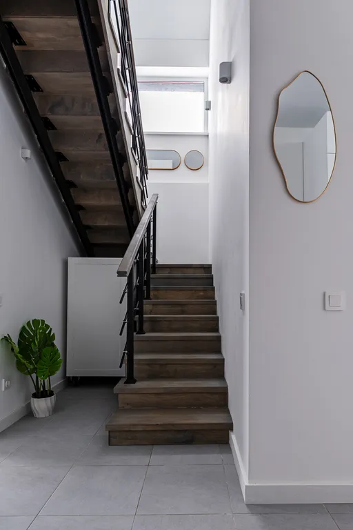 Двухэтажный семейный коттедж