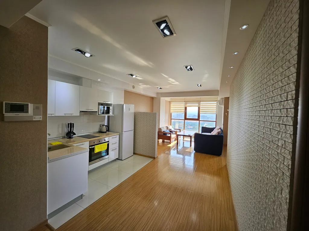 Уютная квартира в центре с видом на город — аренда посуточно в Южно-Сахалинск