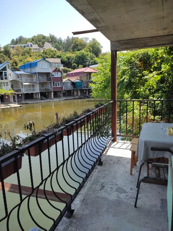 Уютная комната, море 50 метров душ/туалет в номере