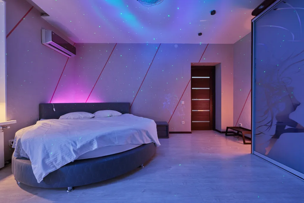 7-местные апартаменты с паркингом, напротив ТЦ