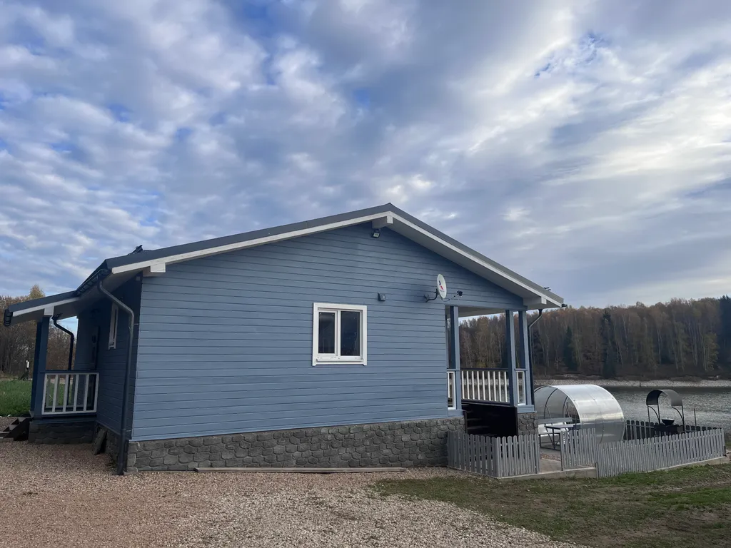 Уютный дом на берегу Вазузы