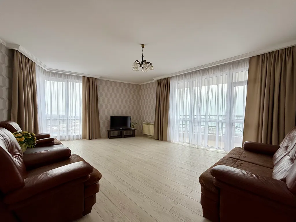 Квартира 2-комнатная просторная квартира, с шикарным видом на море — Адлер