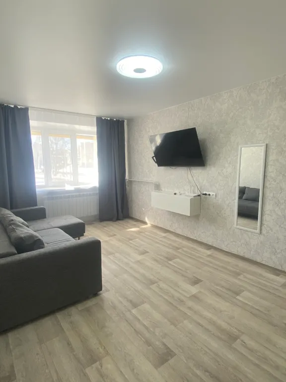 Уютная квартира в центре — аренда посуточно в Белоярский