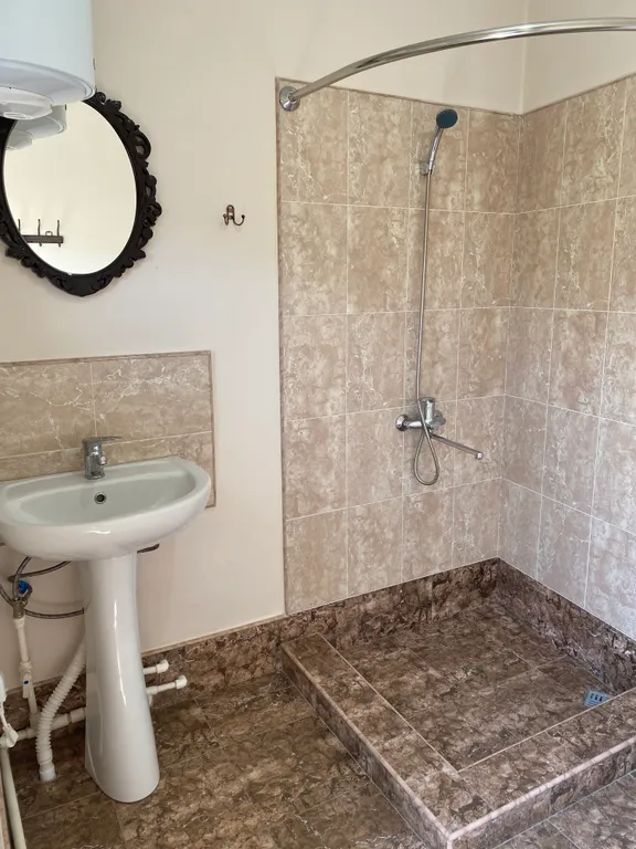 Коттедж 1-комнатный Дом — Избербаш