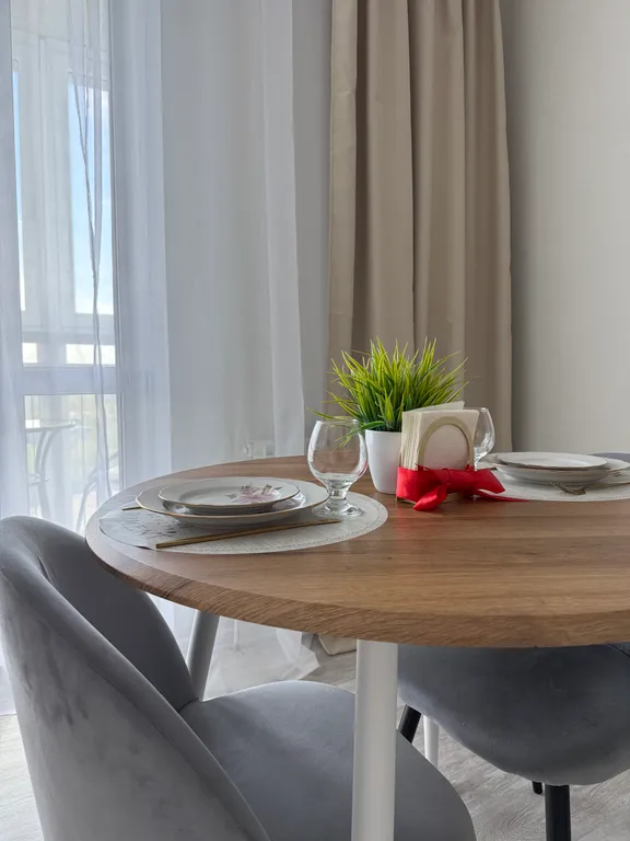 Видовая дизайнерская квартира в парке