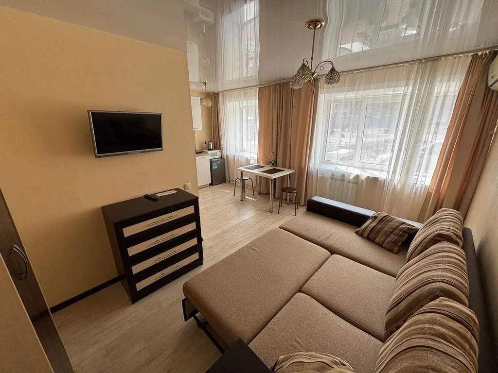 Квартира-студия в центре, на Амурском бульваре, возле ул. Серышева.