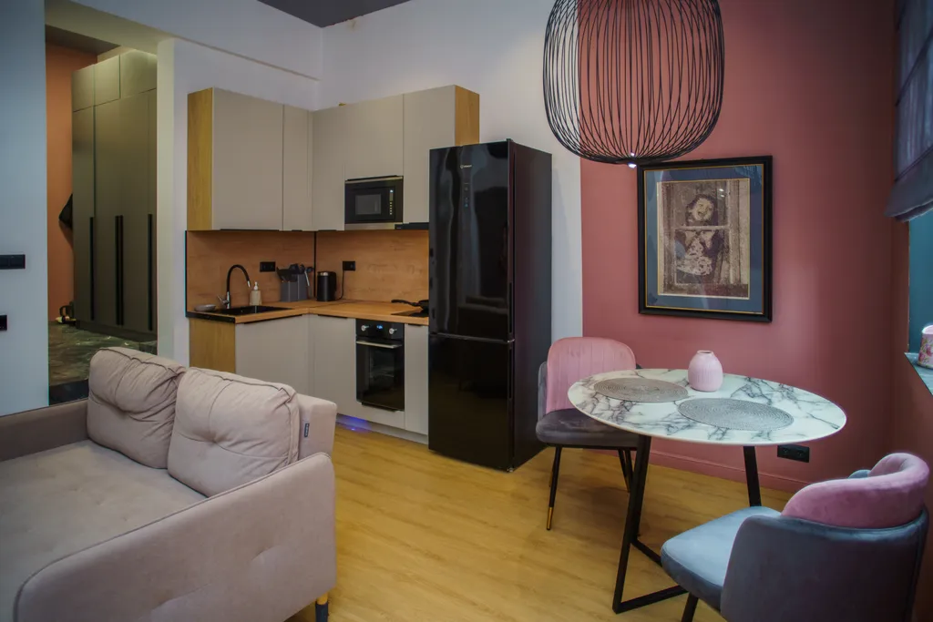 Квартира-студия в самом центре, рядом с морем