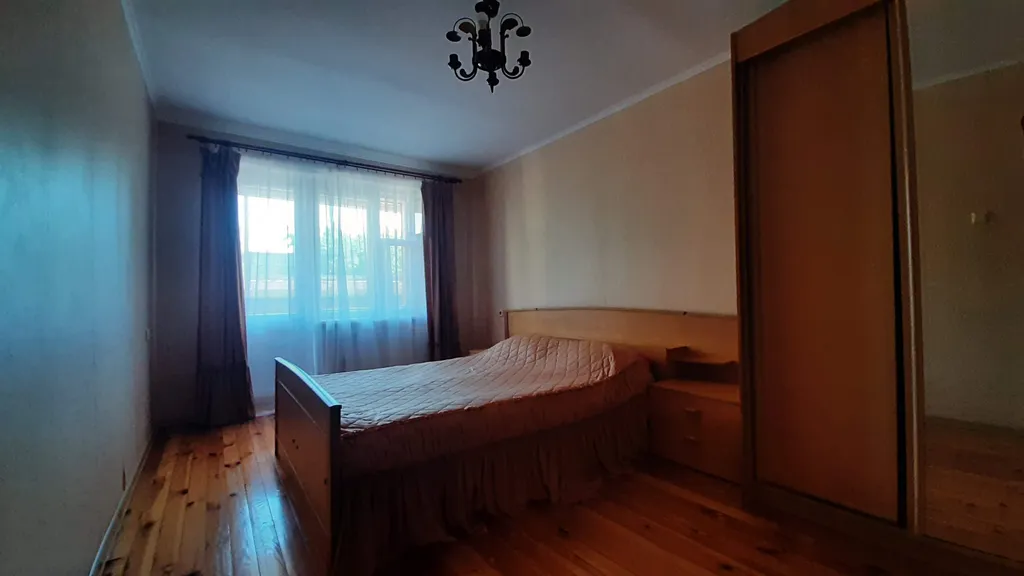 4-комнатная Квартира