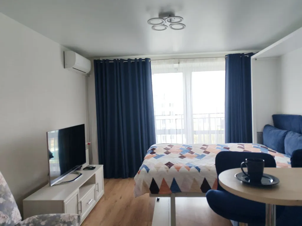 Студия удобная видовая с балконом рядом с М5 без проблем с парковкой