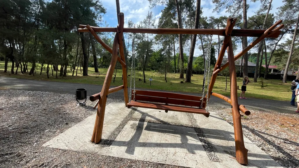 Дом-шалаш с собственной кухней Лдзаа