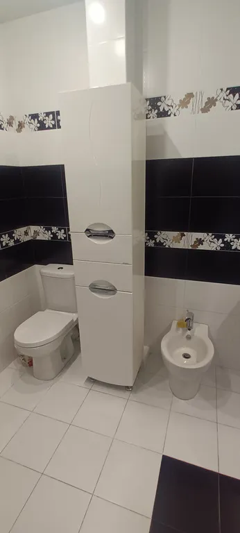 Квартира в центре новый дом, охрана, лифт, до парка с минеральной водой