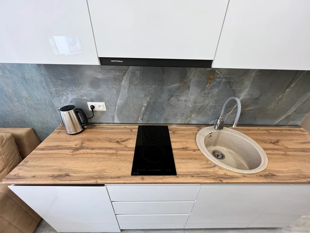 Stylish Apt 2 in City Center