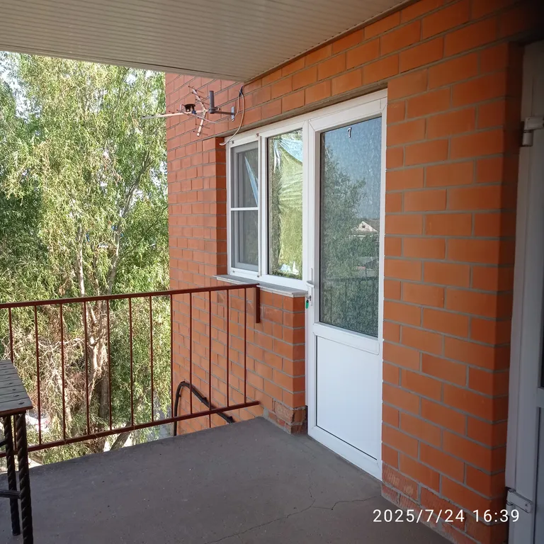 Комната с видом на море