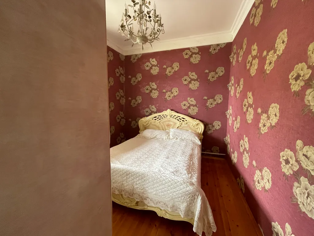 5-комнатный Дом