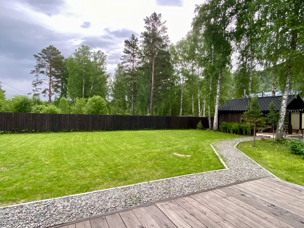 Дом-шале с печью-камином