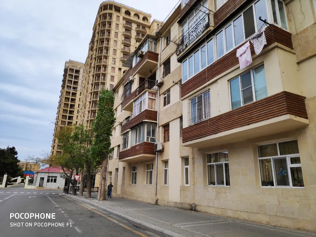 Бюджетная уютная 2 комнатная квартира в центре города Баку, рядом Формула 1