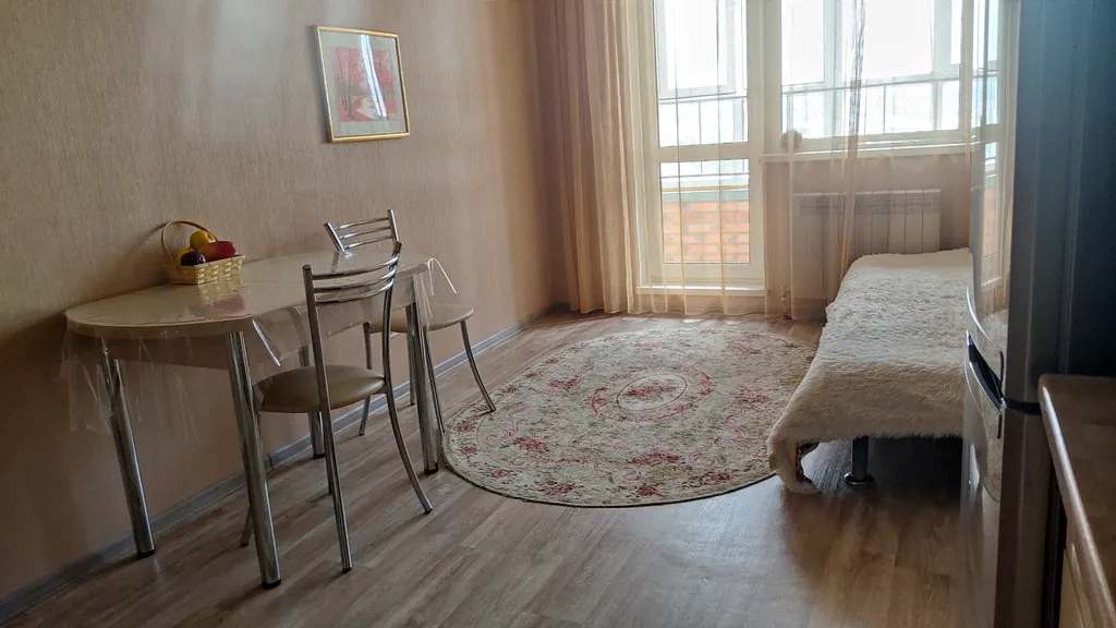 Квартира находится рядом с аэропортом