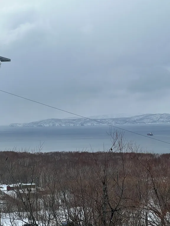 Уютная квартира в одном км от автостанции с видом на бухту