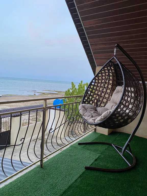 Дача на берегу моря со всеми удобствами