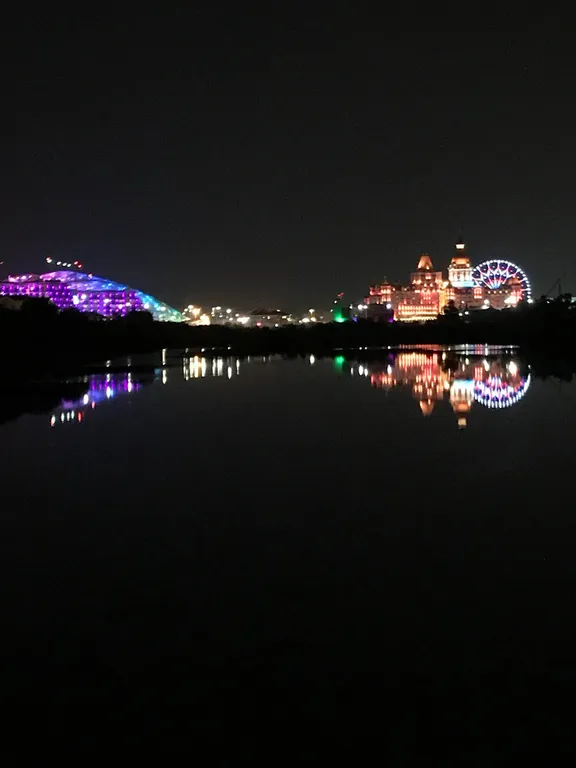 Квартира Делюкс, комната апартамент с балконом/террасой вид на горы, территорию — Сириус