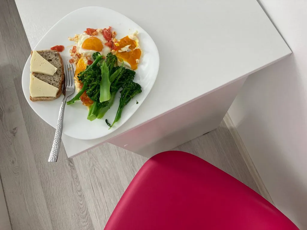 Стандартный двухместный номер с большой кроватью и видом на горы