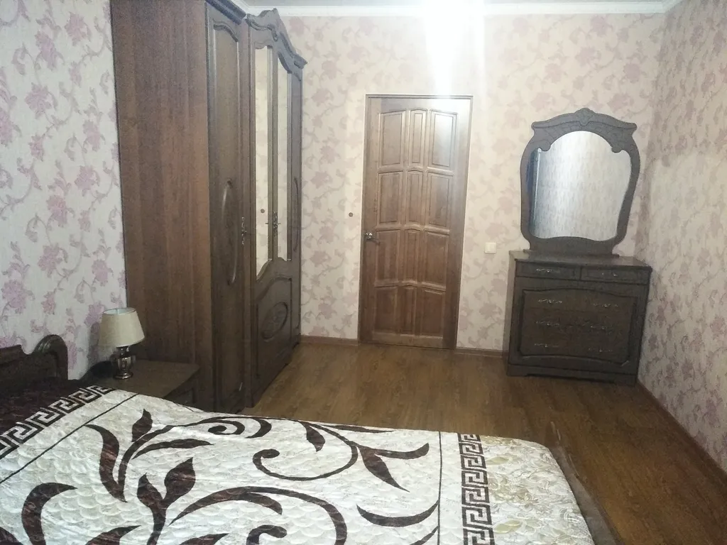 2-комнатная квартира в центре возле парка