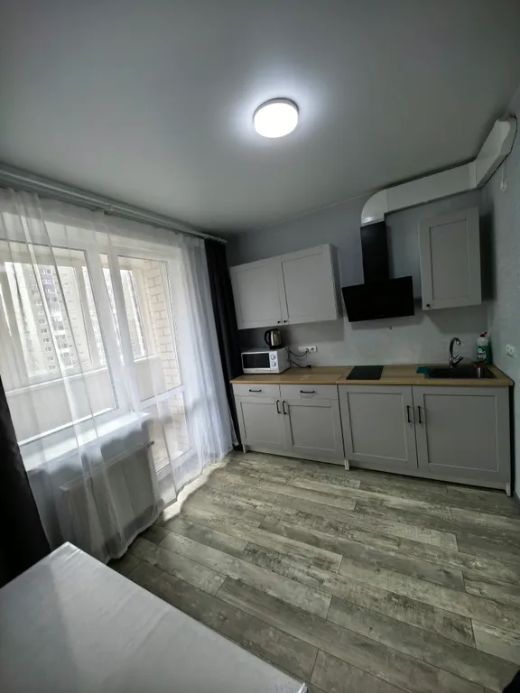 Теплая хорошая квартира