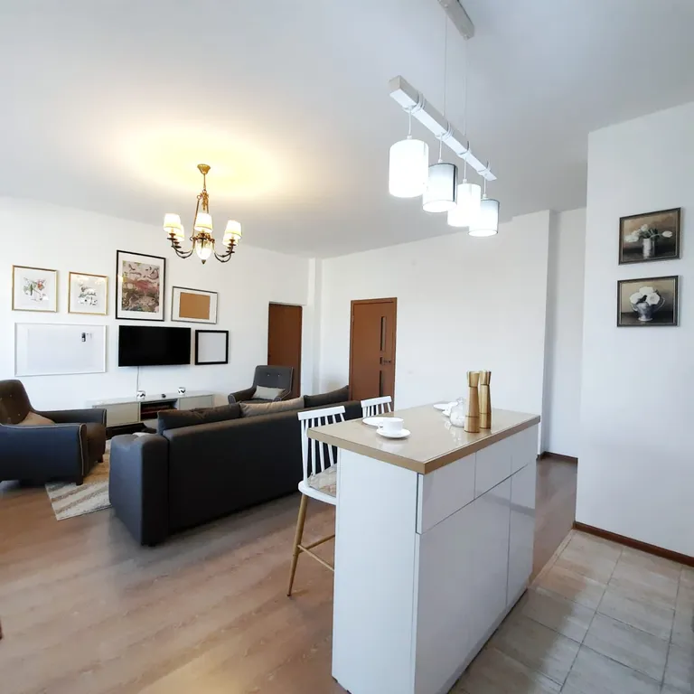 3-комнатная квартира с роскошным видом на горы