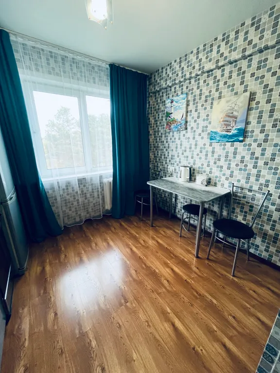 Квартира рядом с остановкой родина