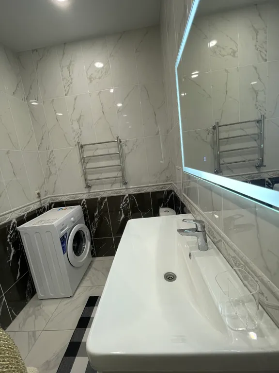 Уютная и светлая квaртиpа с еврорeмонтoм