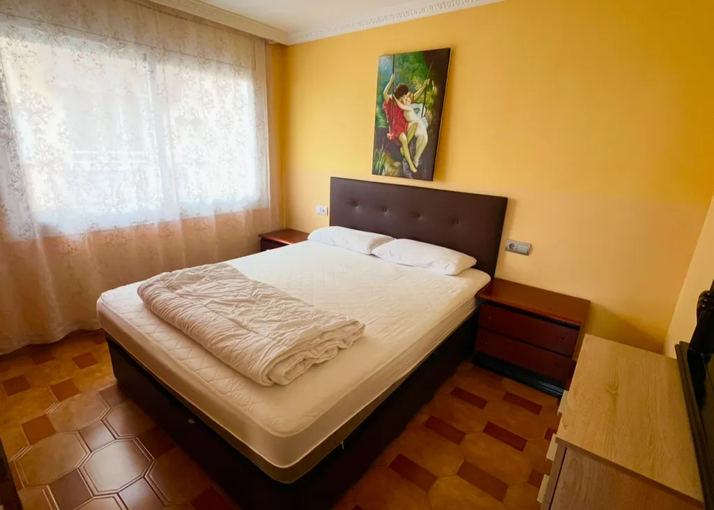 Вид на море в Испании в городе Пинеда де Мар