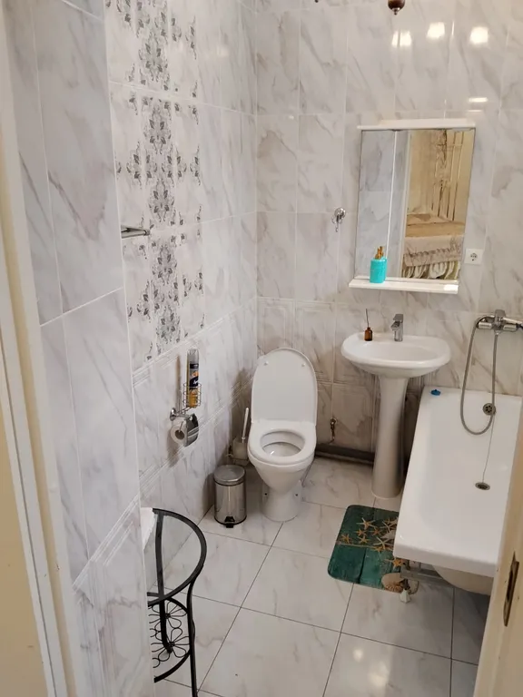 Дом замок с видом на море и горы