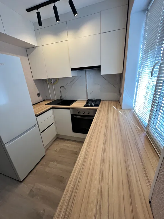 Сдается уютна трехкомнатная квартира