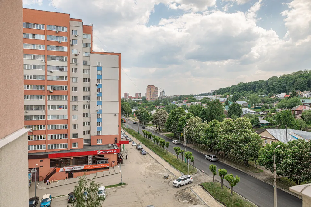 Квартира в новом доме с видом на лес