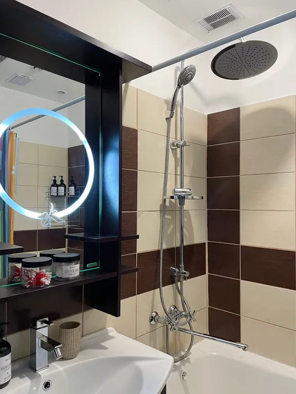 Квартира Уютная просторная квартира на Взлётке рядом с парком — Красноярск