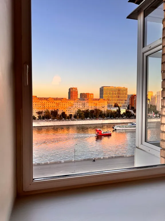 Квартира Квартира в центре с видом на набережную Москвы-реки — Москва