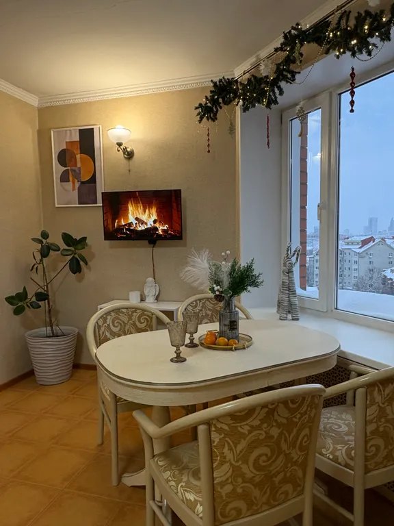 Просторная квартира для большой семьи у Гостинного двора