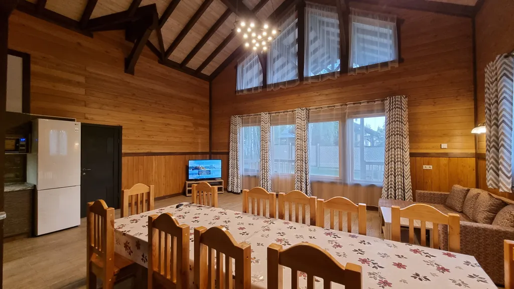 4-комнатный Дом