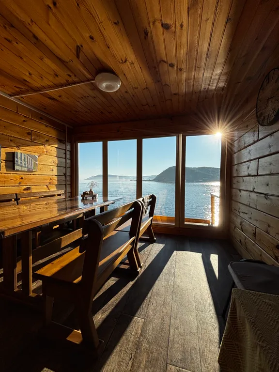Дом с панорамным видом на Байкал