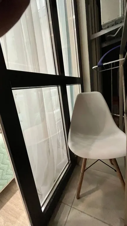 Студия для двоих с панорамным окном