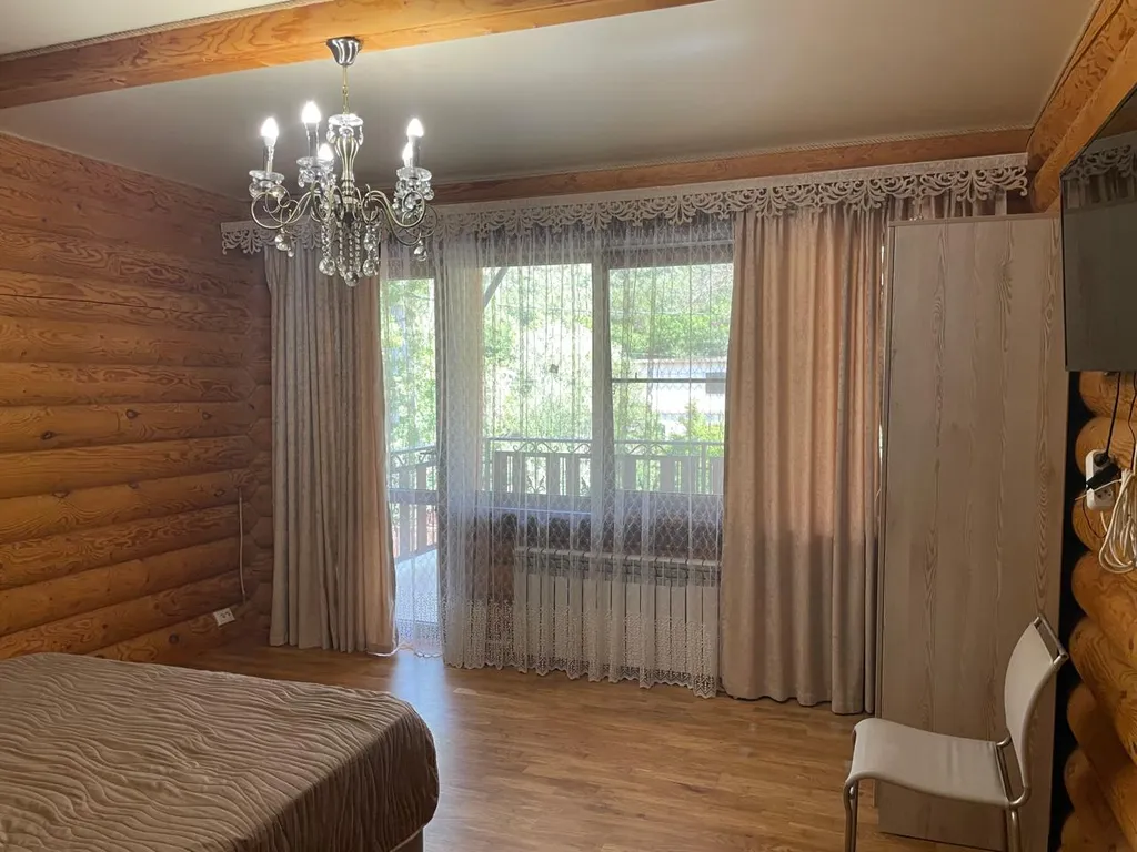 6-комнатный Дом