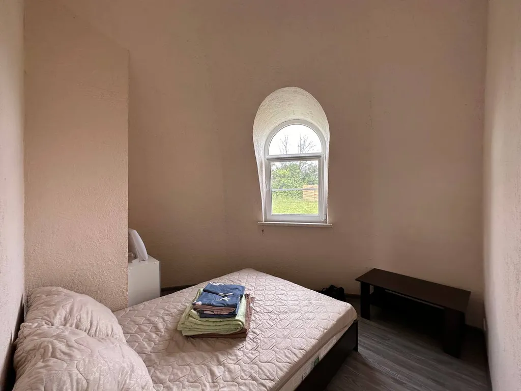 Дом под куполом