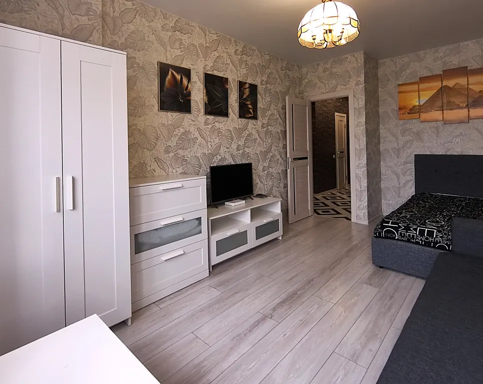 Уютная квартира с видом на город с высоты птичьего полета