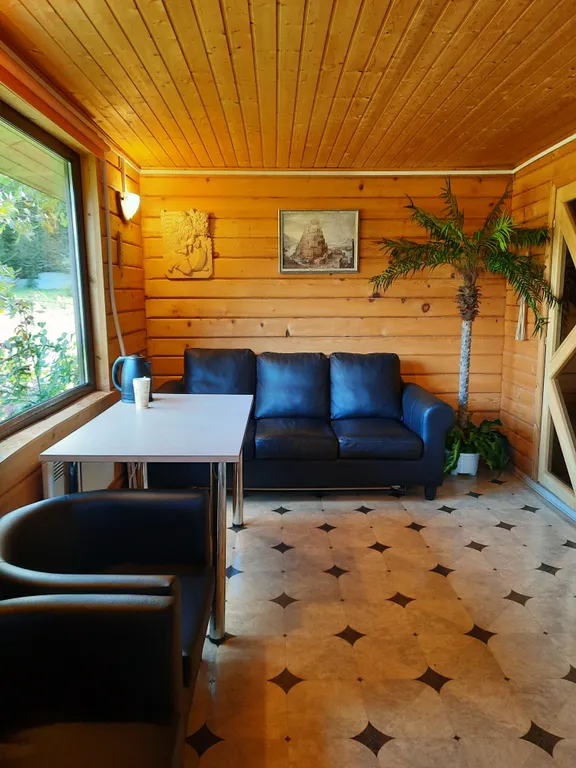 Стильный и просторный дом атмосфера в стиле лофт с баней, бассейном