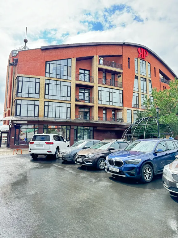 Дизайнерский апартамент на набережной