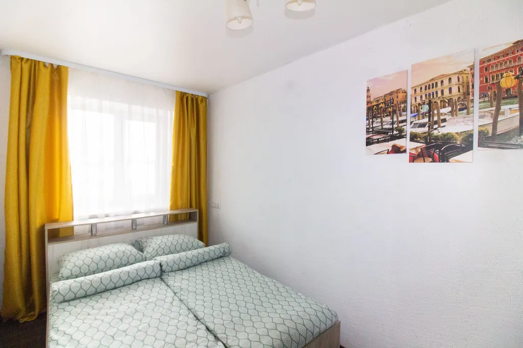 Двухкомнатная квартира евроформата в центре с видом на Тагильский пруд